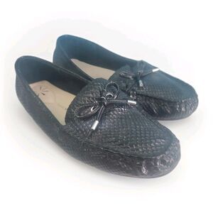Isaac Mizrahi Sz 9 Black Embossed Leather Moccasin Loafer Flats Women Imalison